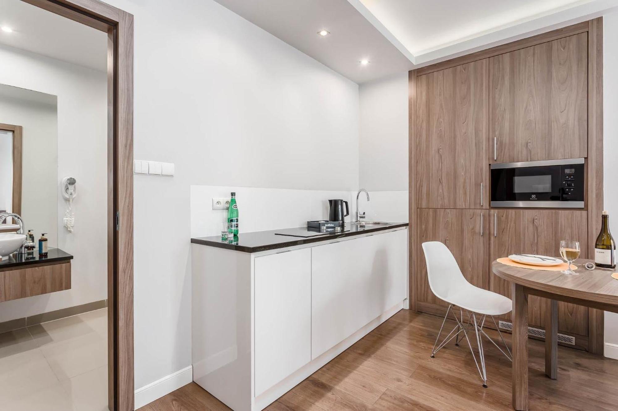 Rent Like Home - Oxygen Wronia 45 II Warszawa Exteriör bild